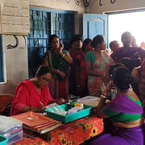 अलीपुरद्वार आंगनबाड़ी केंद्र में चावल चोरी को लेकर तनाव बढ़ा 